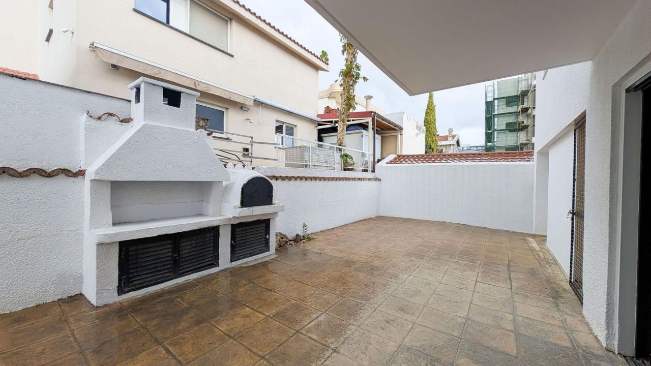 Вилла в Лимасоле, Кипр, 332 м² - фото 8