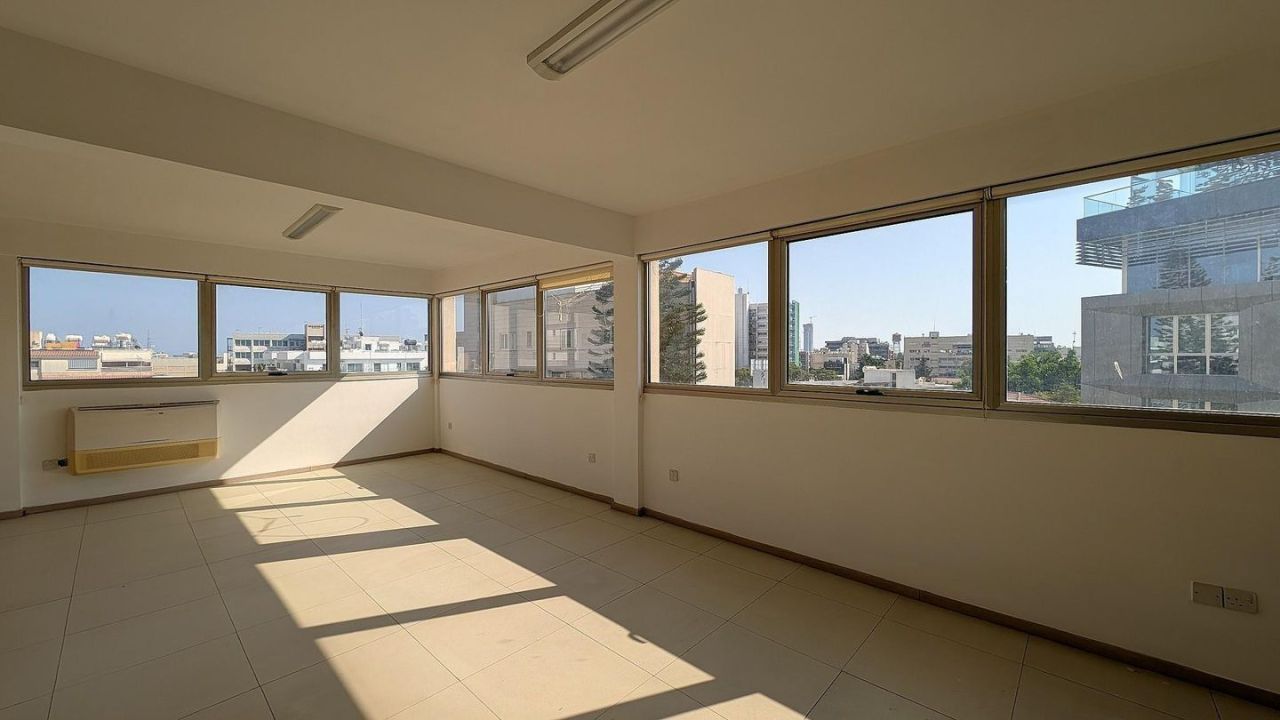 Офис в Лимасоле, Кипр - фото 11