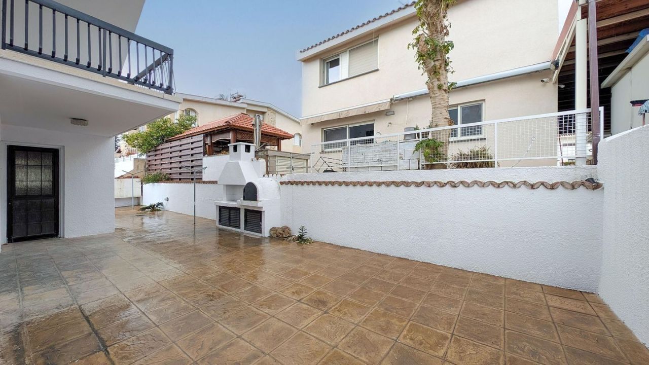 Вилла в Лимасоле, Кипр, 332 м² - фото 12