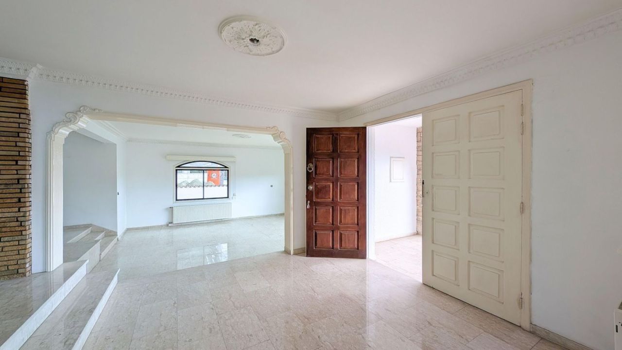 Вилла в Лимасоле, Кипр, 332 м² - фото 17