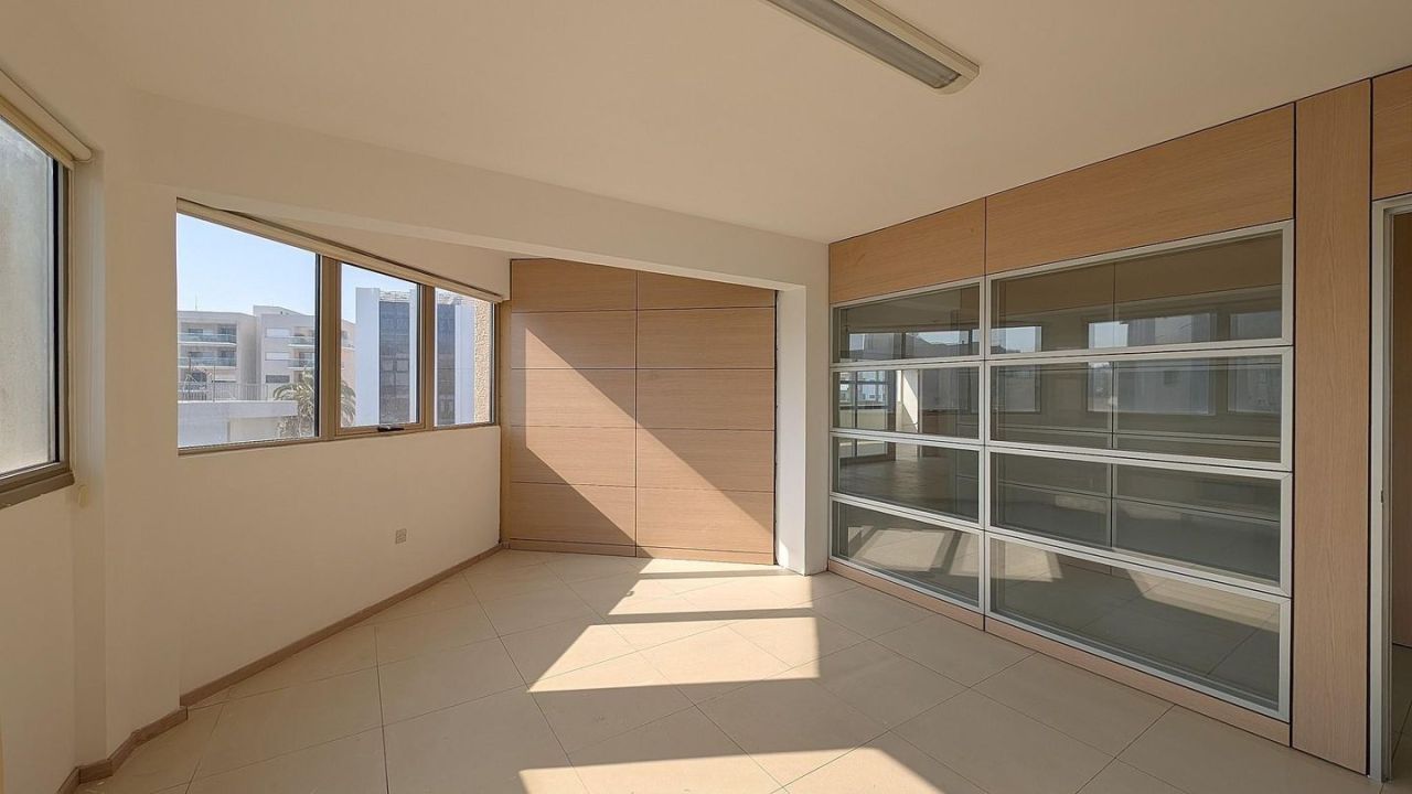 Офис в Лимасоле, Кипр - фото 18