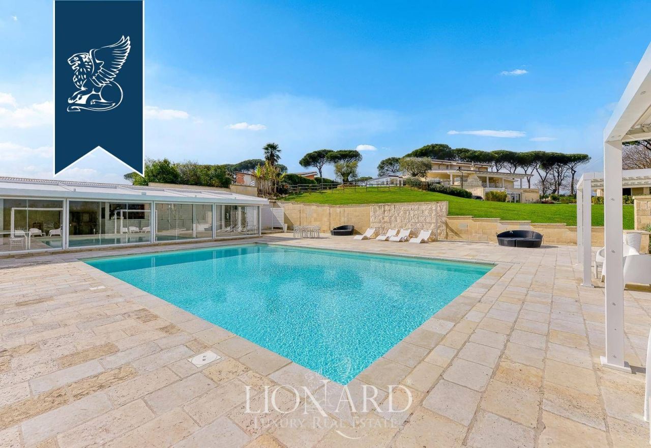 Вилла в Риме, Италия, 600 м² - фото 2