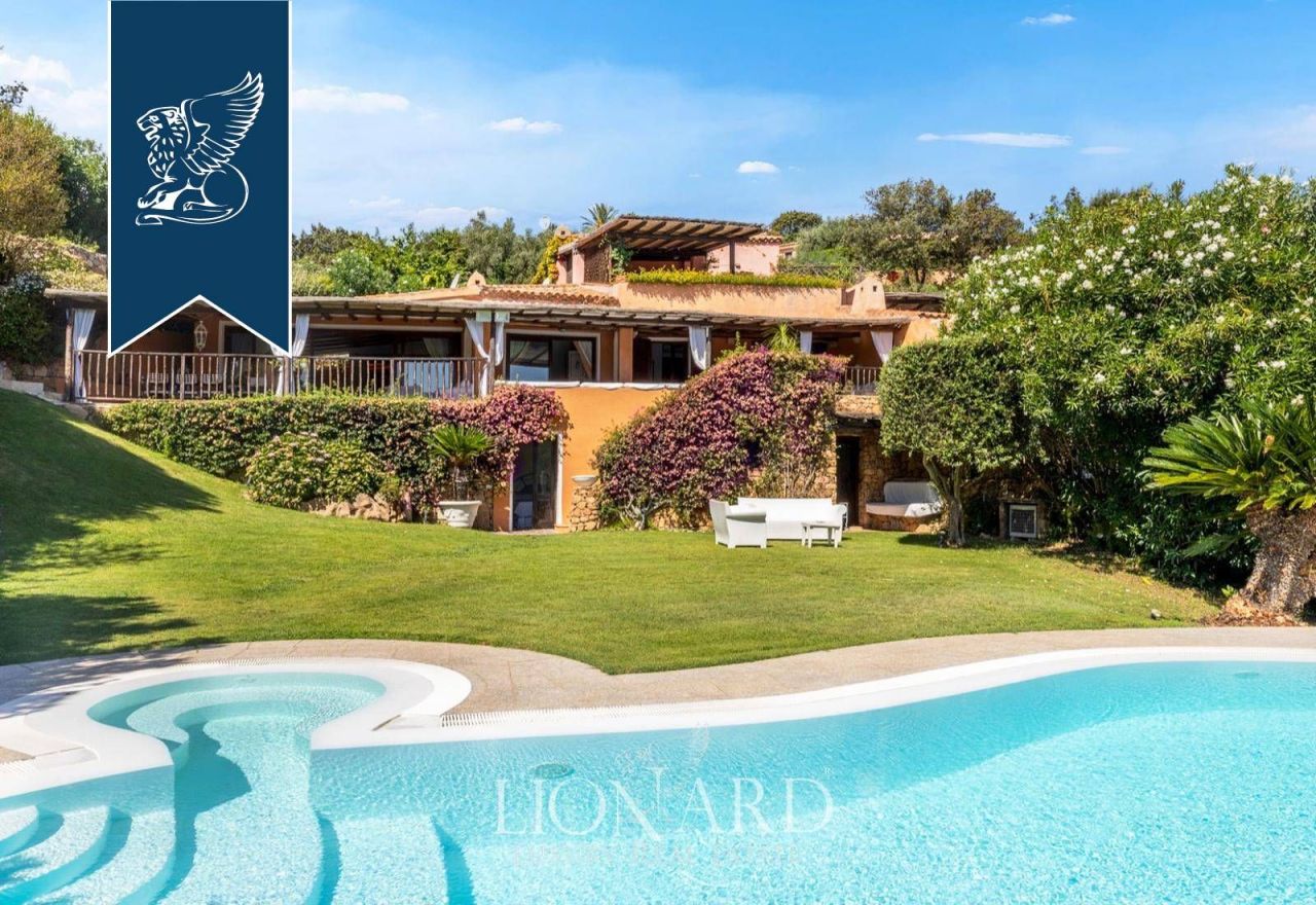 Вилла в Порто Черво, Италия, 230 м² - фото 3