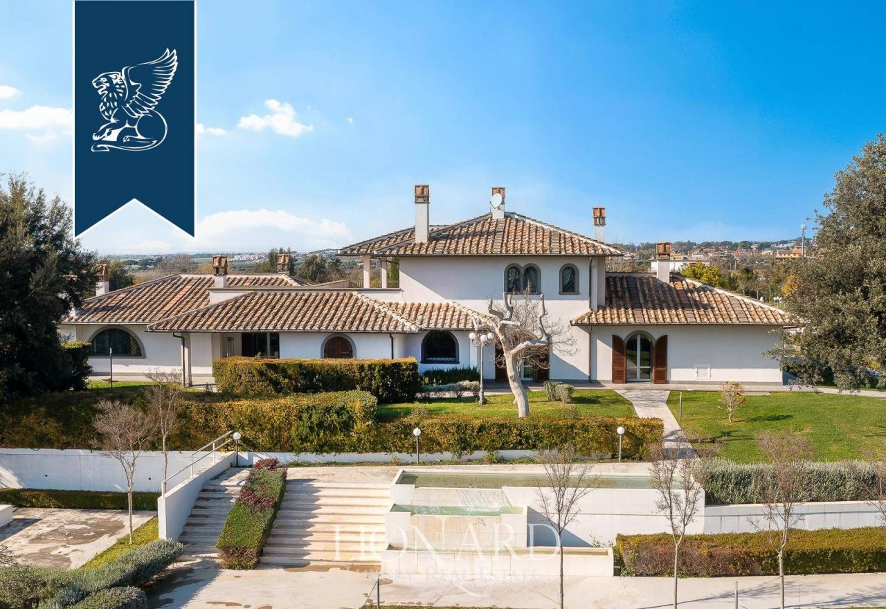 Вилла в Риме, Италия, 1 000 м² - фото 4