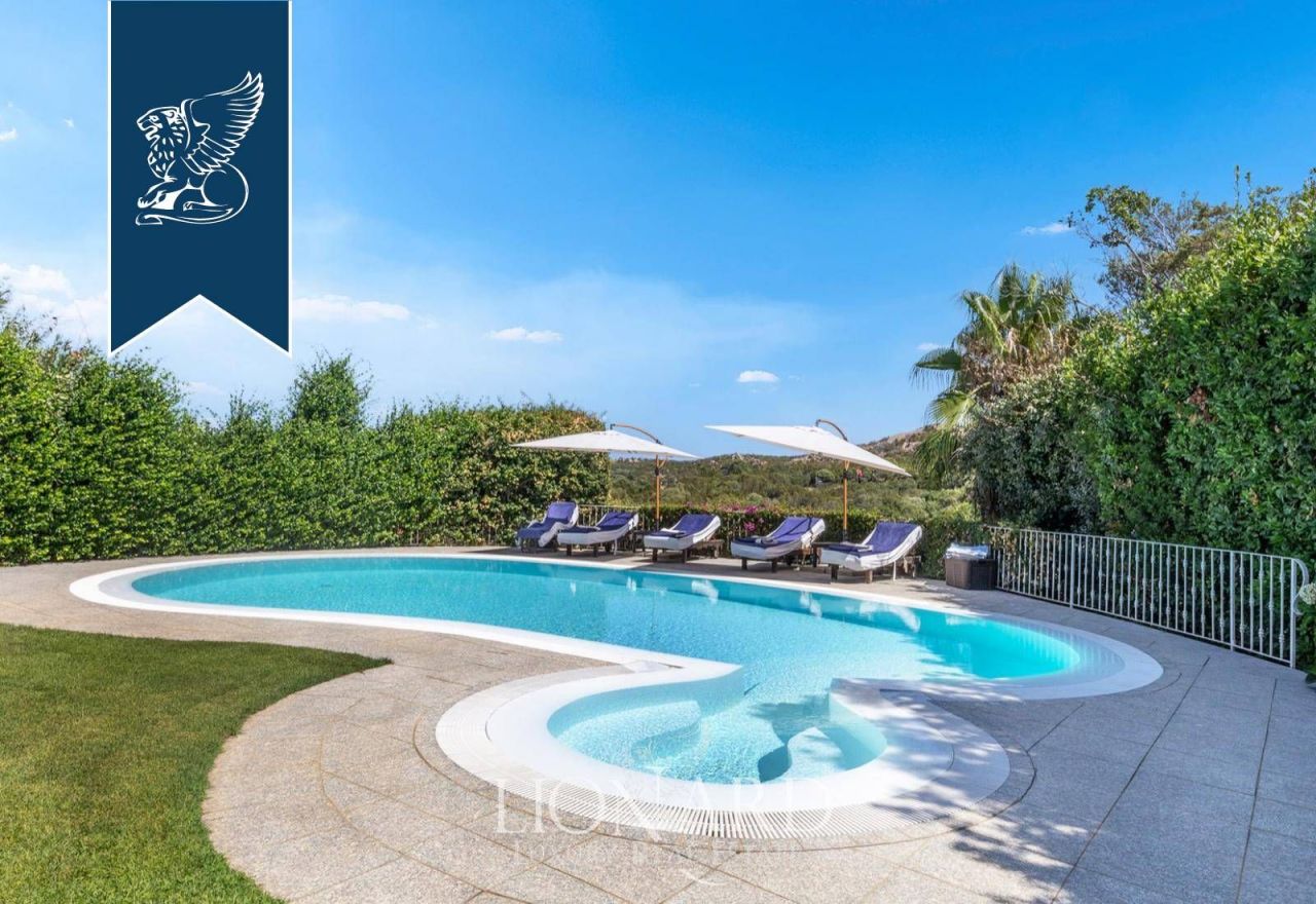 Вилла в Порто Черво, Италия, 230 м² - фото 4