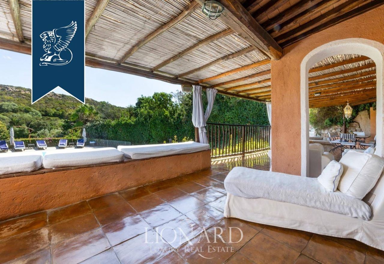 Вилла в Порто Черво, Италия, 230 м² - фото 10