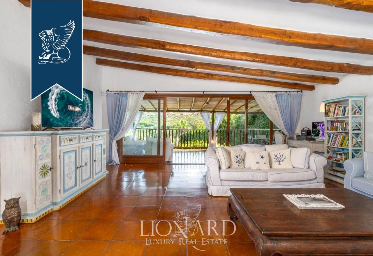 Вилла в Порто Черво, Италия, 230 м² - фото 13