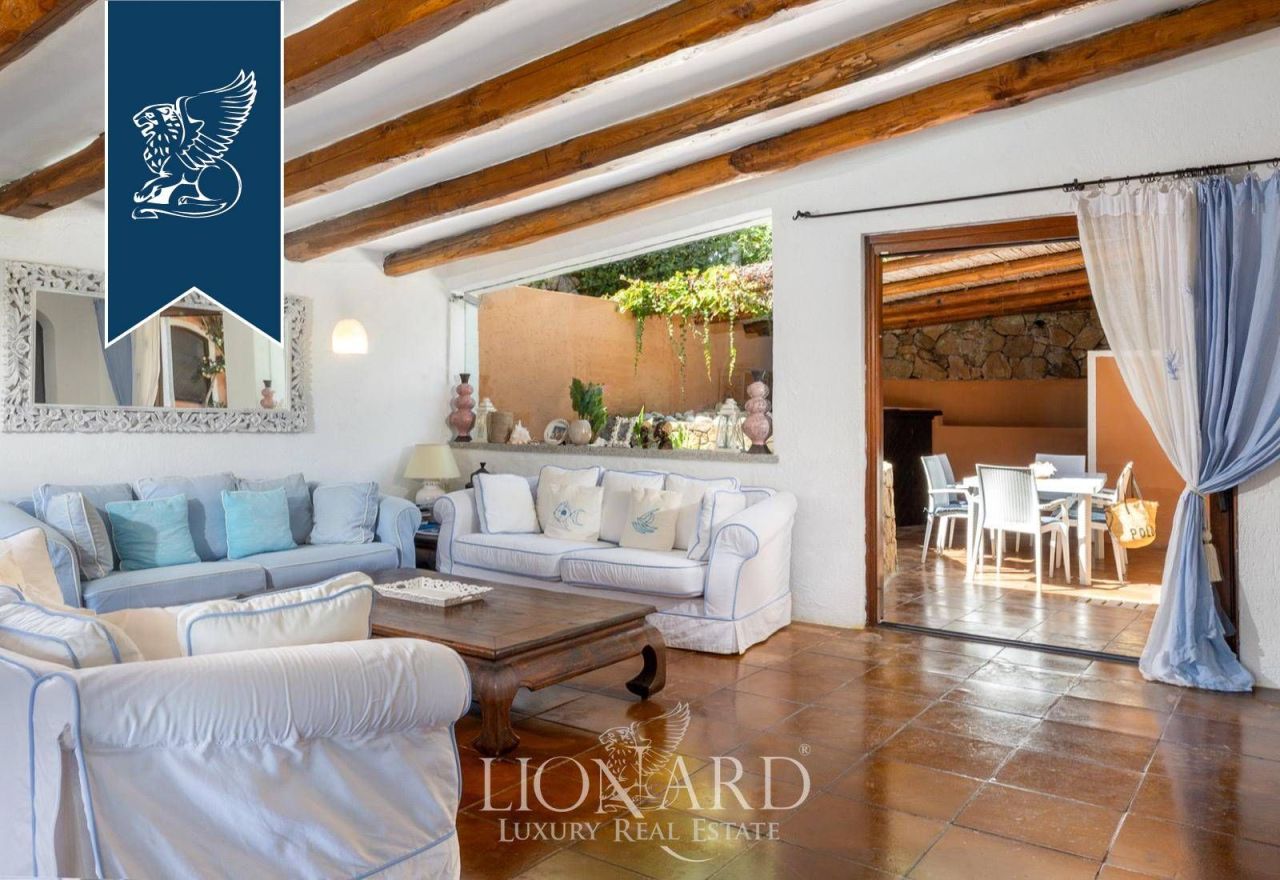 Вилла в Порто Черво, Италия, 230 м² - фото 14