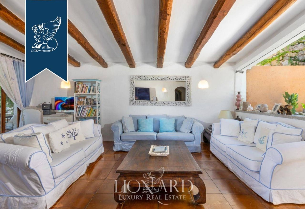 Вилла в Порто Черво, Италия, 230 м² - фото 15