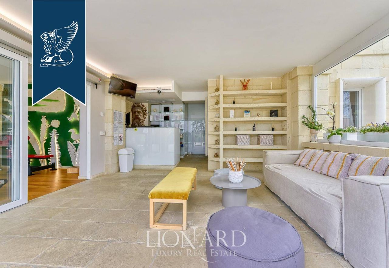 Вилла в Риме, Италия, 600 м² - фото 16