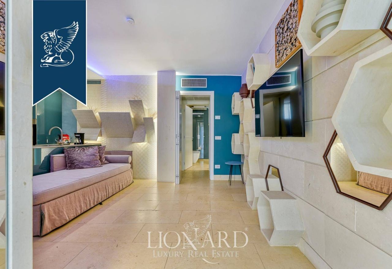 Вилла в Риме, Италия, 600 м² - фото 18