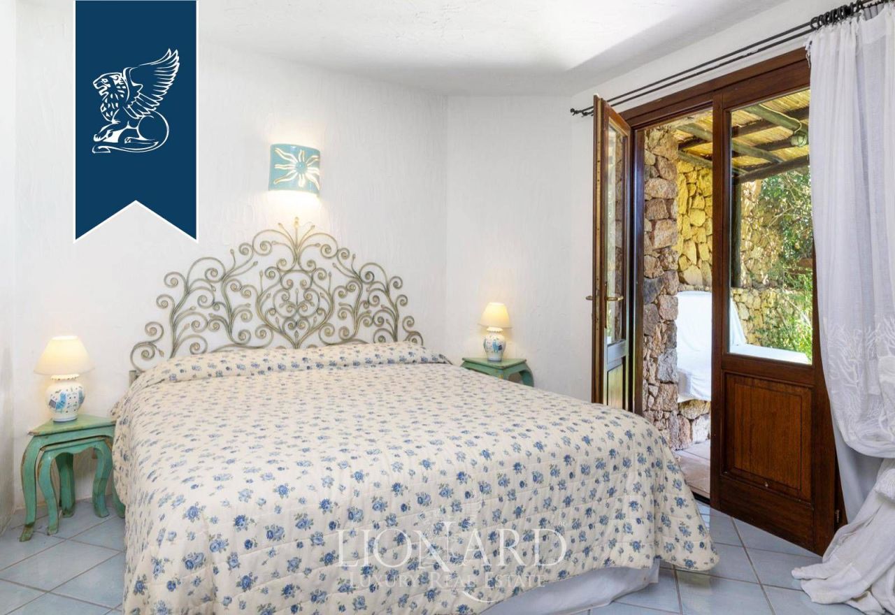 Вилла в Порто Черво, Италия, 230 м² - фото 18