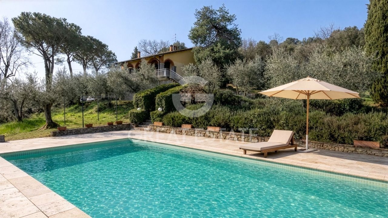Дом Monte San Savino, Италия, 215 м² - фото 4