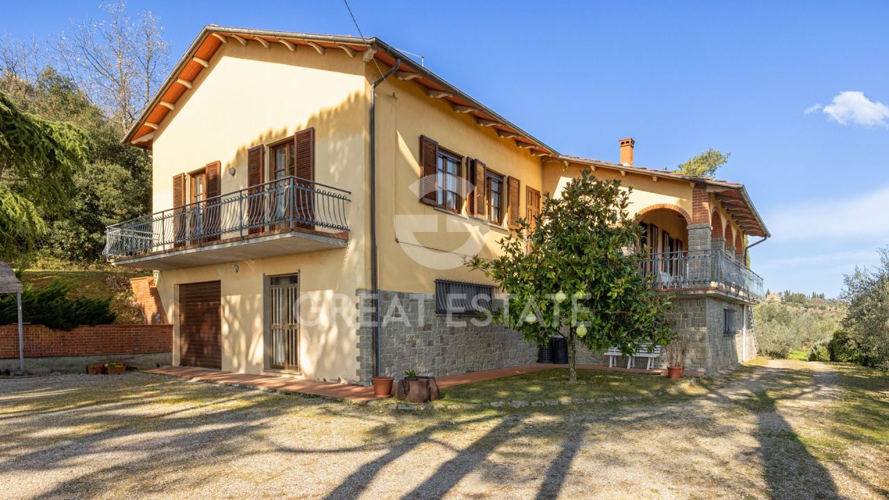 Дом Monte San Savino, Италия, 215 м² - фото 5