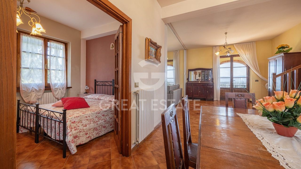 Дом Monte San Savino, Италия, 215 м² - фото 15