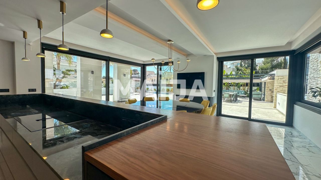 Дом в Ориуэла Коста, Испания, 527 м² - фото 11