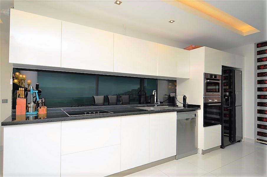 Вилла в Алании, Турция, 366 м² - фото 11