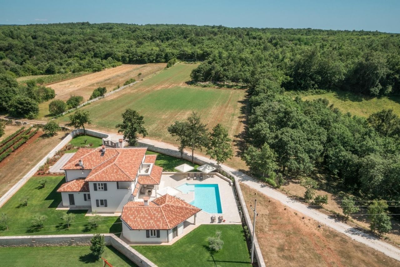 Вилла в Тиняне, Хорватия, 356 м² - фото 4