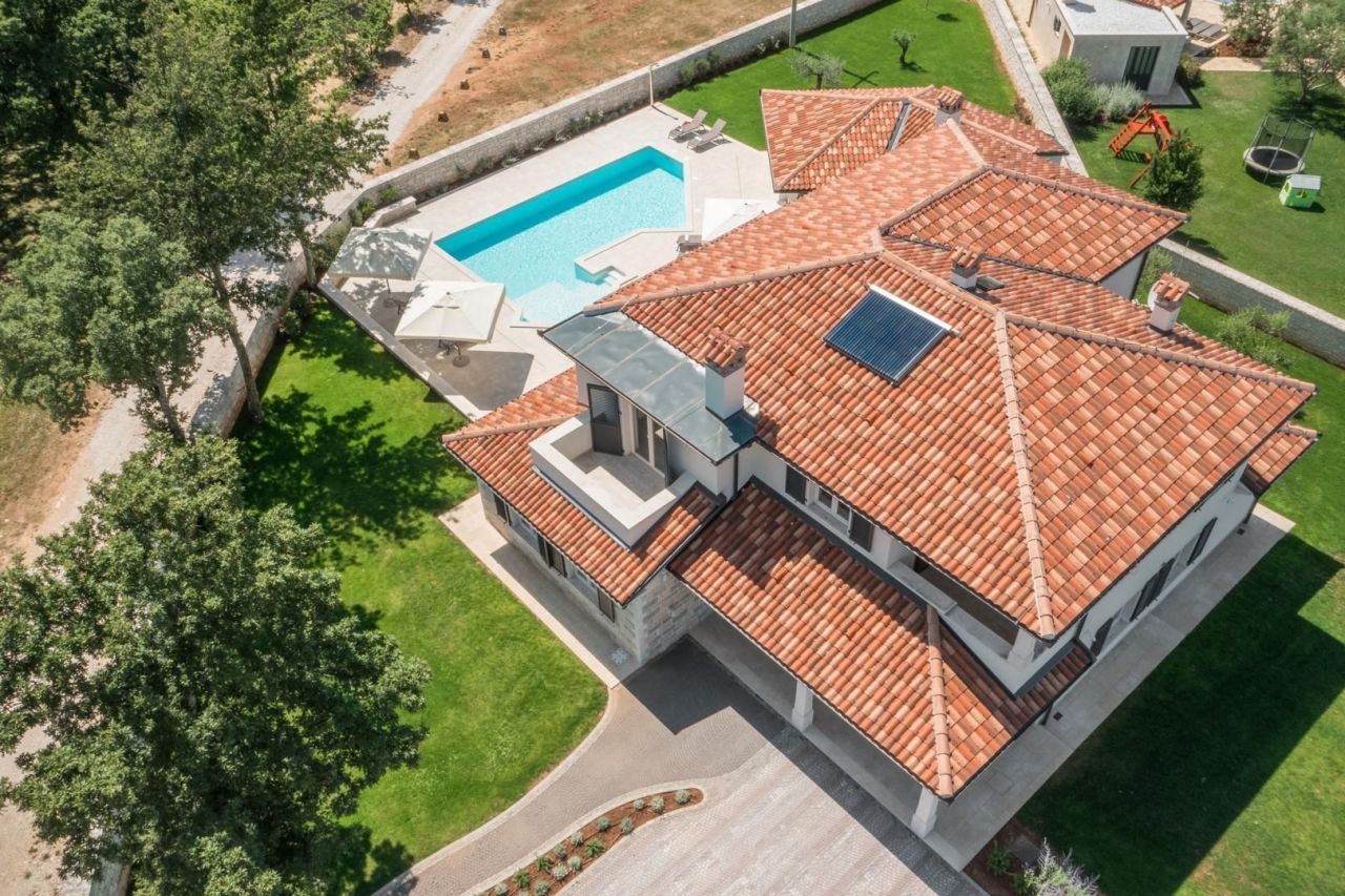 Вилла в Тиняне, Хорватия, 356 м² - фото 5