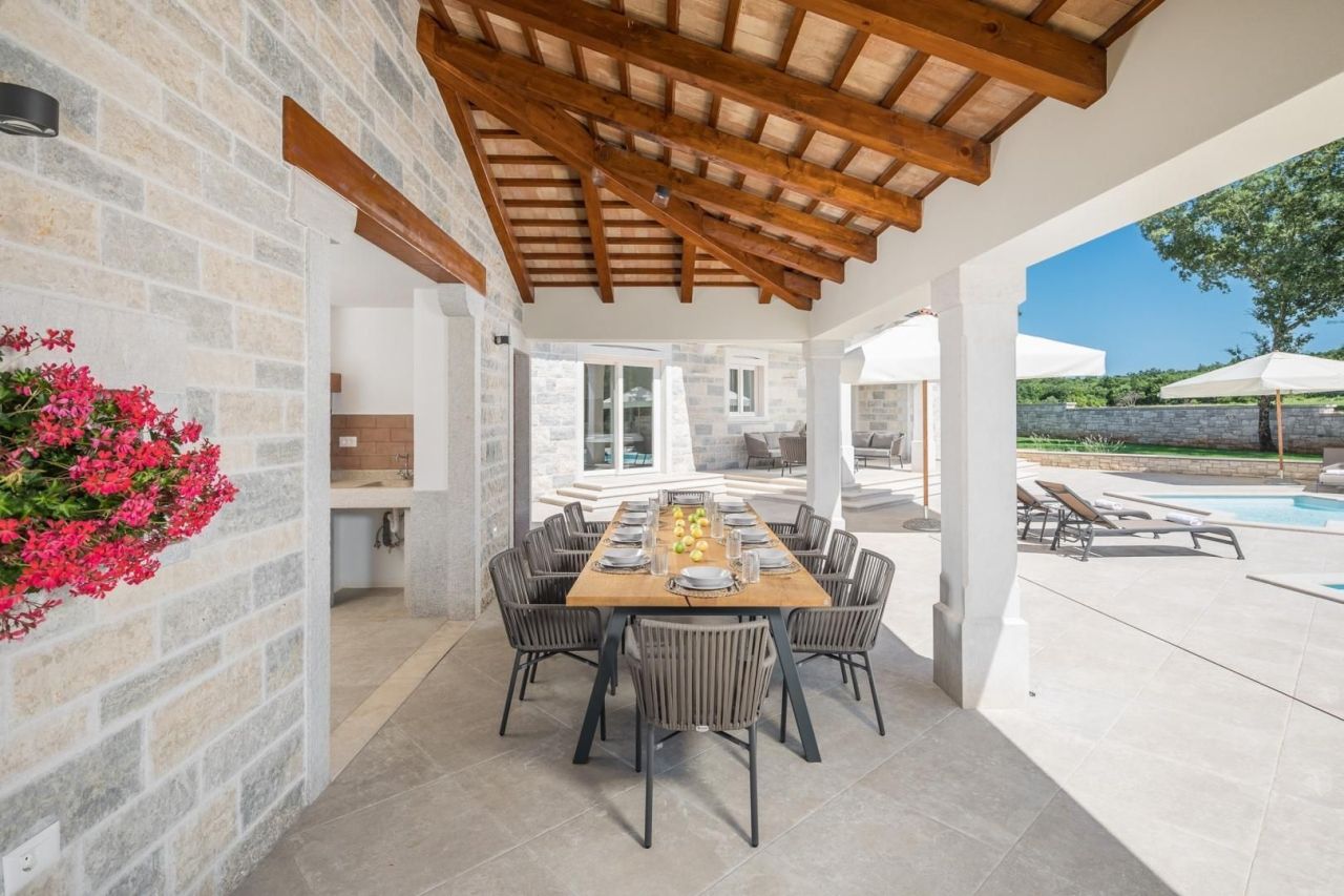 Вилла в Тиняне, Хорватия, 356 м² - фото 18