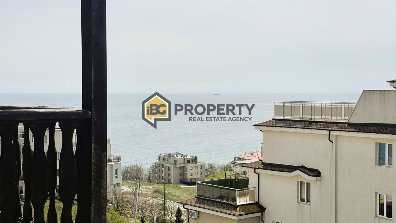 Квартира в Бяле, Болгария, 117 м² - фото 1