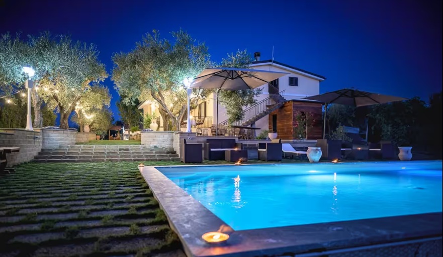 Доходный дом в Витербо, Италия, 171 м² - фото 1