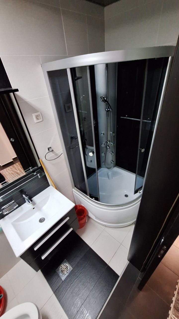 Квартира в Будве, Черногория, 105 000 м² - фото 5