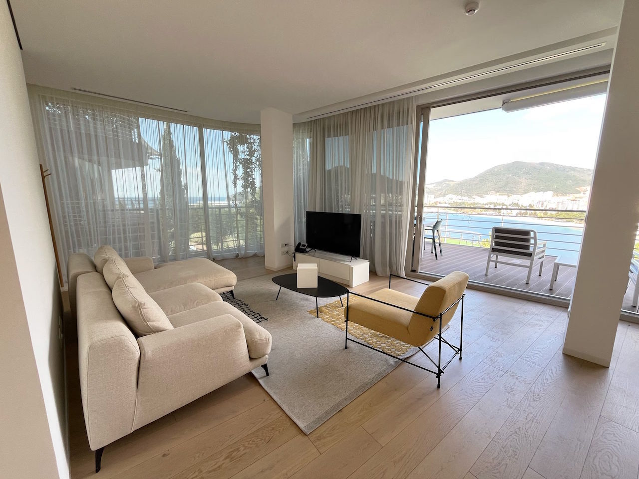 Квартира в Будве, Черногория, 172 м² - фото 15