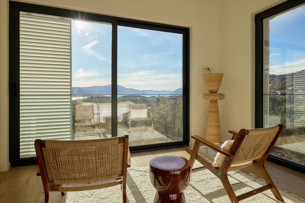 Вилла в Тивате, Черногория, 199 м² - фото 13