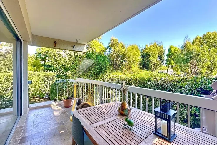Квартира в Каннах, Франция, 47 м² - фото 1