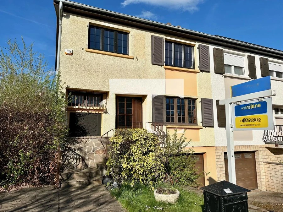 Квартира в Люксембурге, Люксембург, 90 м² - фото 1