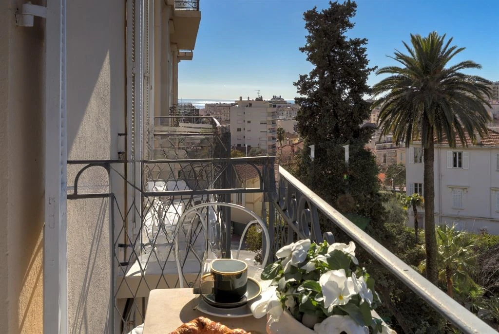 Квартира в Каннах, Франция, 121 м² - фото 1