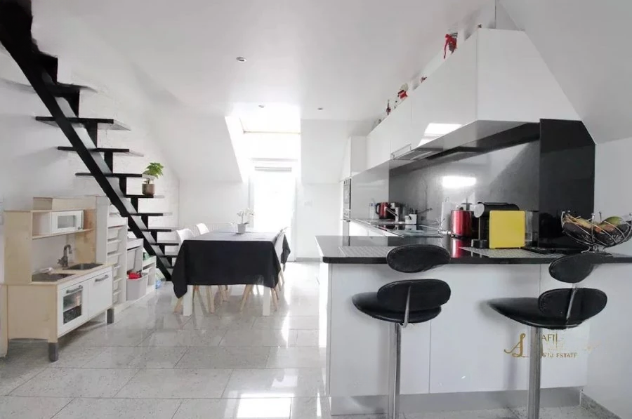 Квартира в Люксембурге, Люксембург, 71 м² - фото 1
