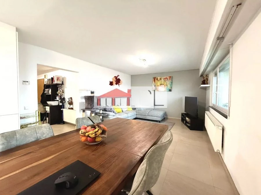 Квартира в Люксембурге, Люксембург, 97 м² - фото 1