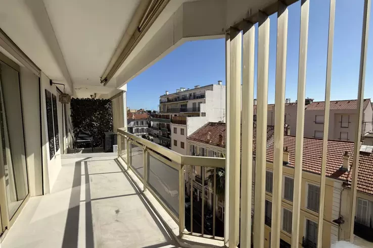 Квартира в Каннах, Франция, 44 м² - фото 2