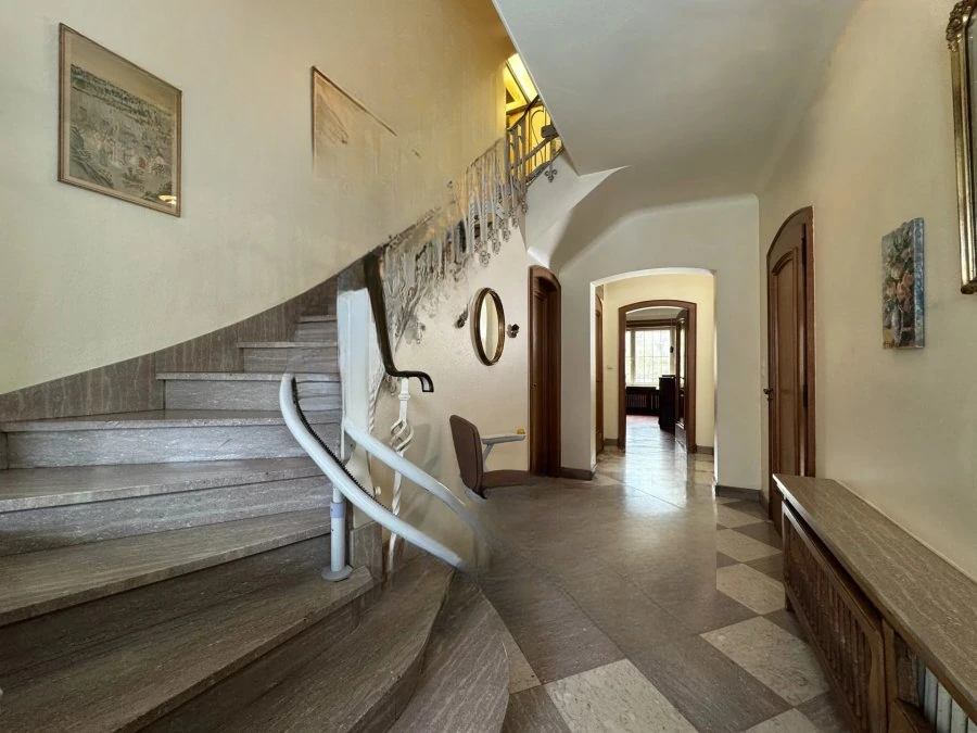 Квартира в Люксембурге, Люксембург, 220 м² - фото 2