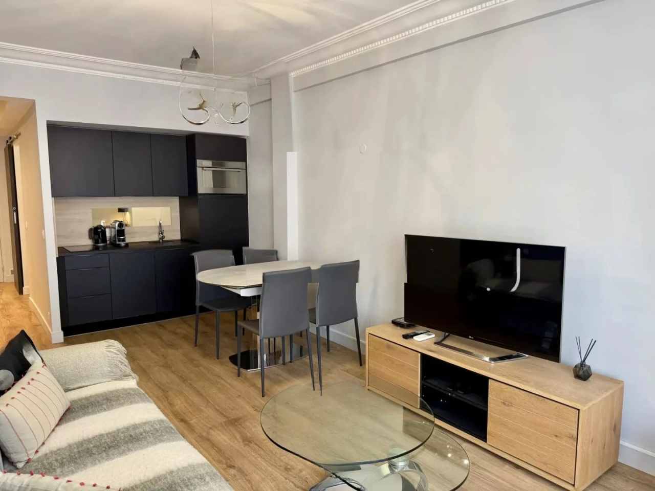 Квартира в Каннах, Франция, 48 м² - фото 2