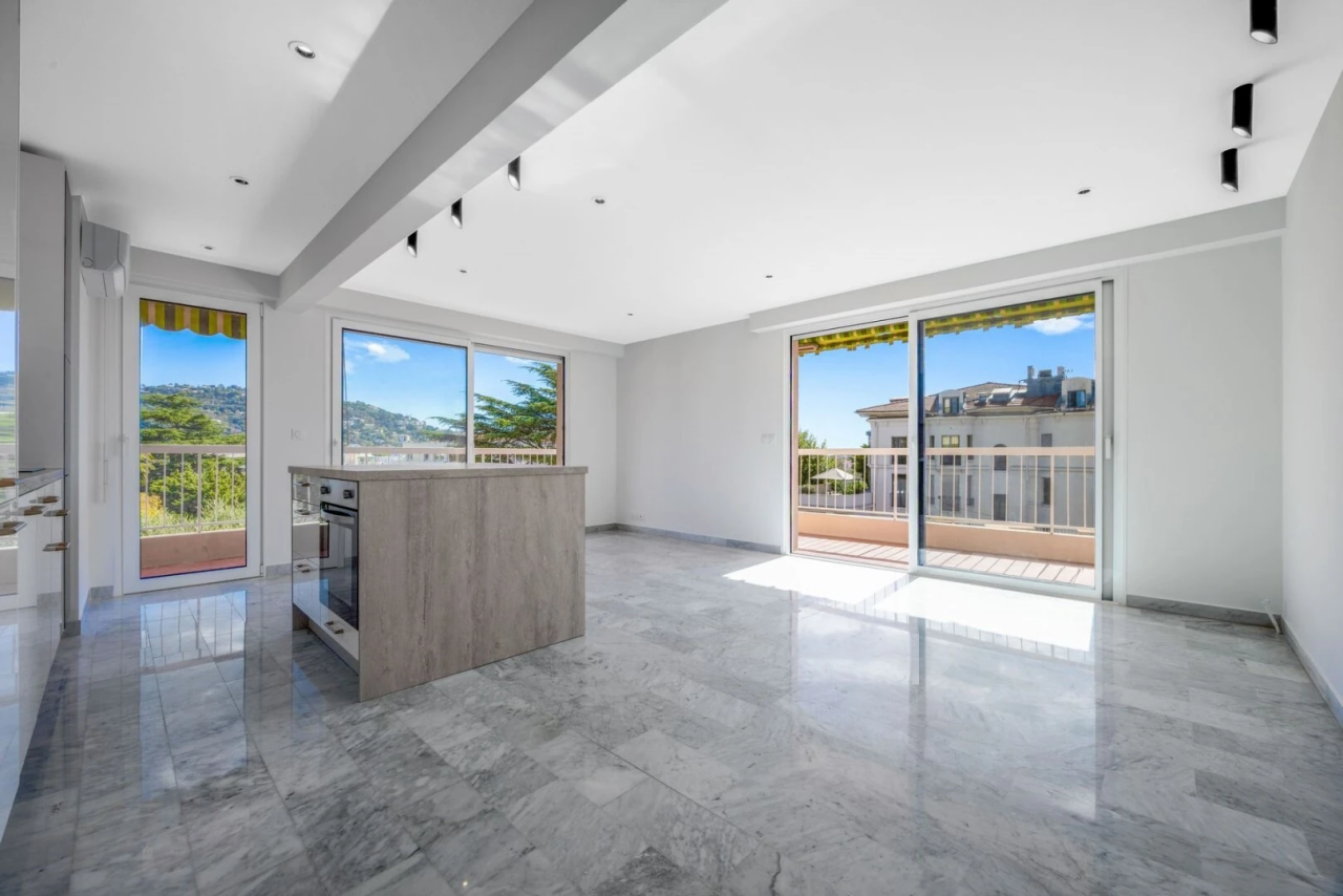 Квартира в Каннах, Франция, 62 м² - фото 2