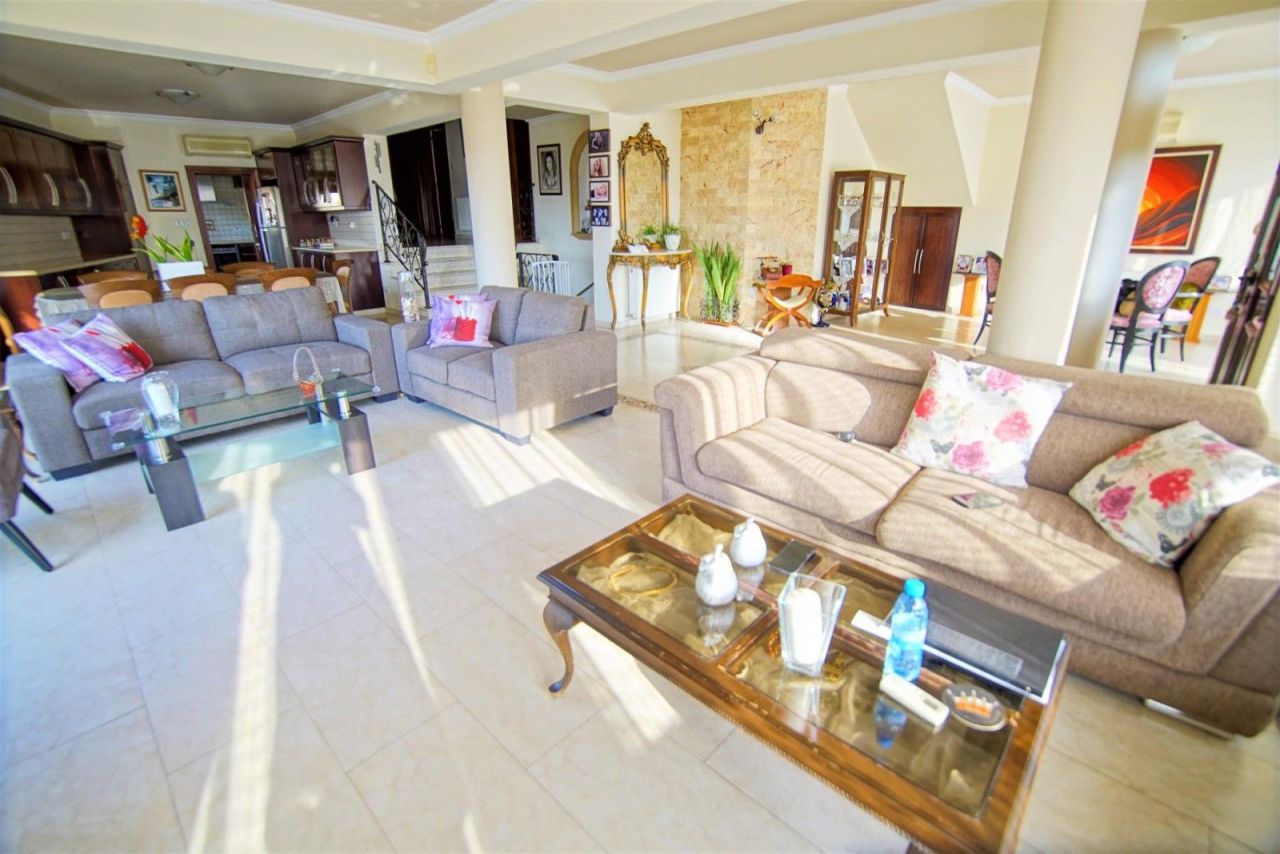 Вилла в Пафосе, Кипр, 197 м² - фото 2