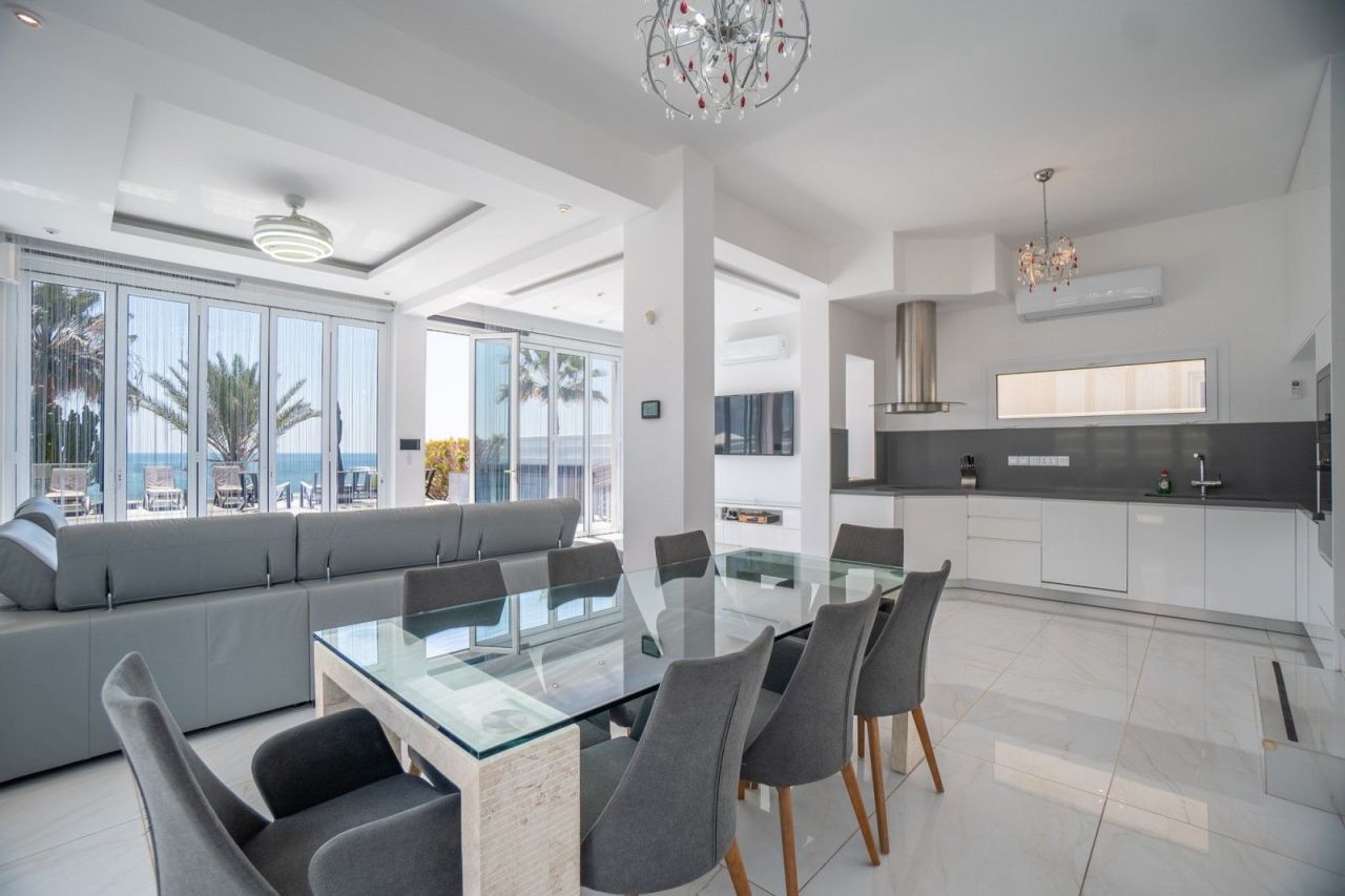 Вилла в Пафосе, Кипр, 200 м² - фото 9