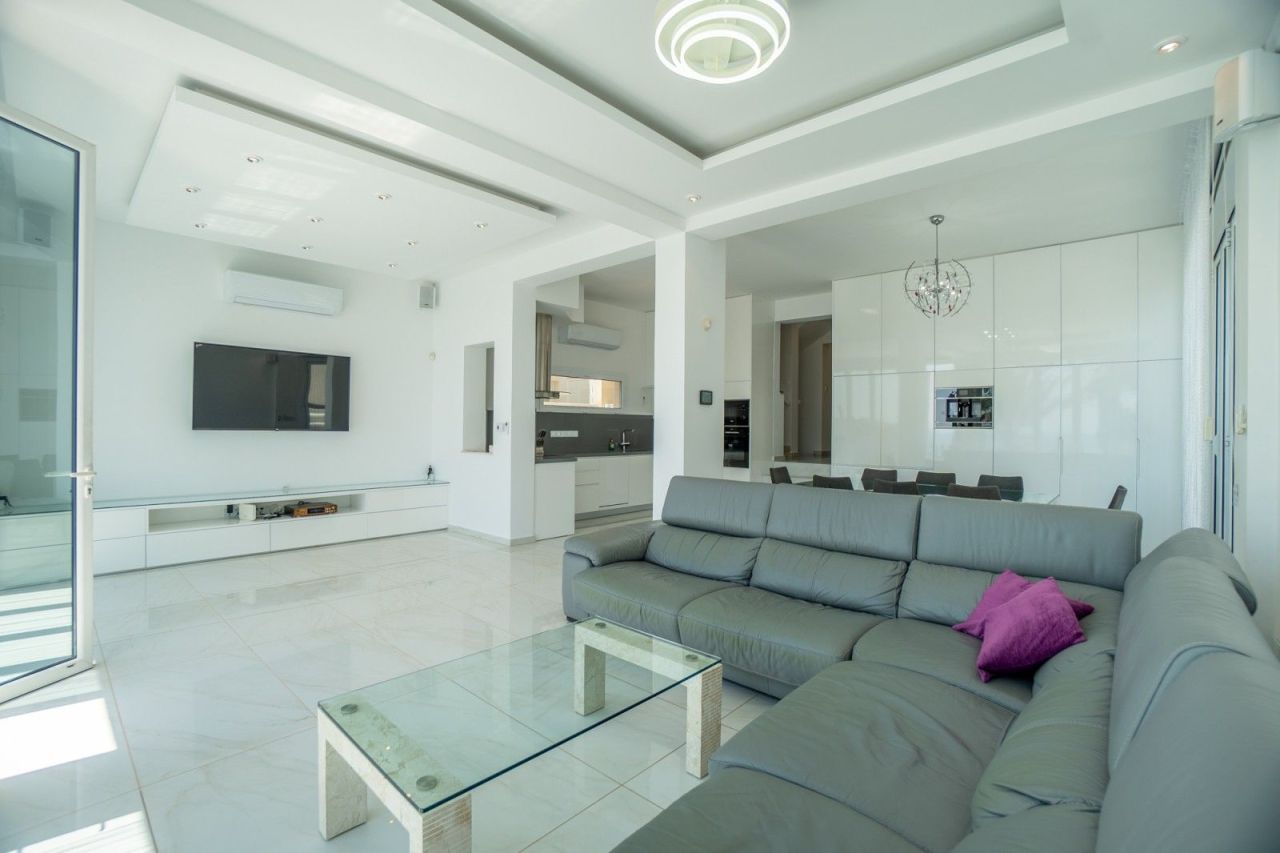 Вилла в Пафосе, Кипр, 200 м² - фото 11