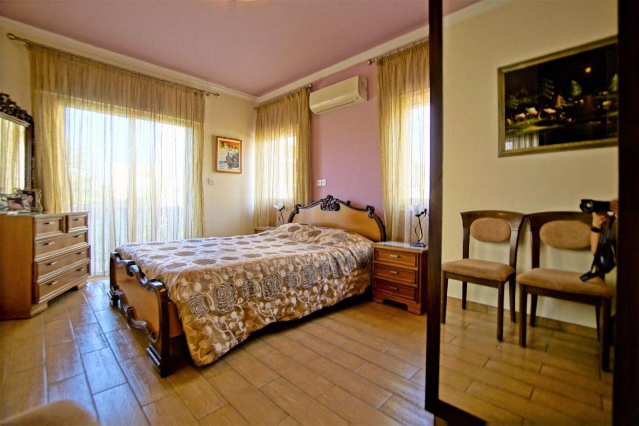 Вилла в Пафосе, Кипр, 197 м² - фото 14