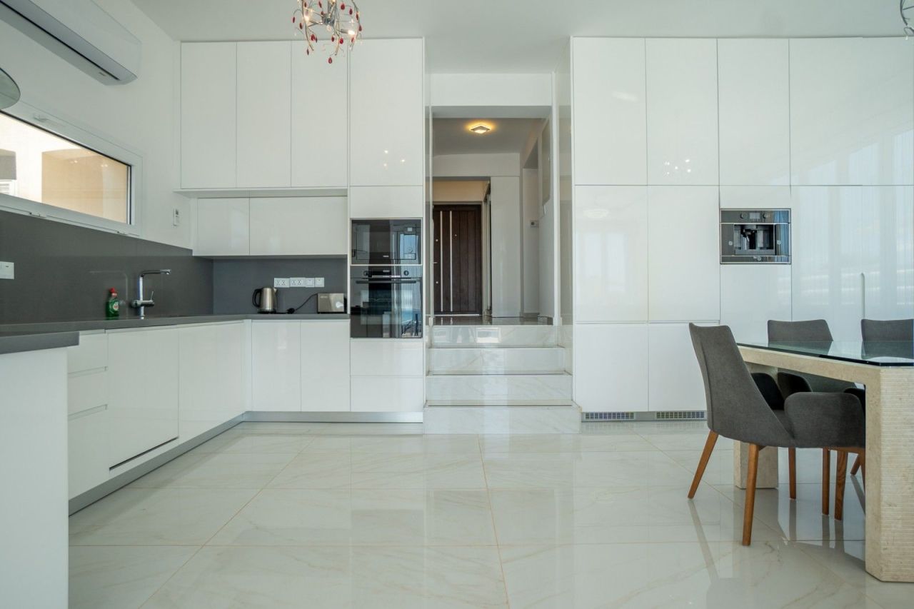Вилла в Пафосе, Кипр, 200 м² - фото 16