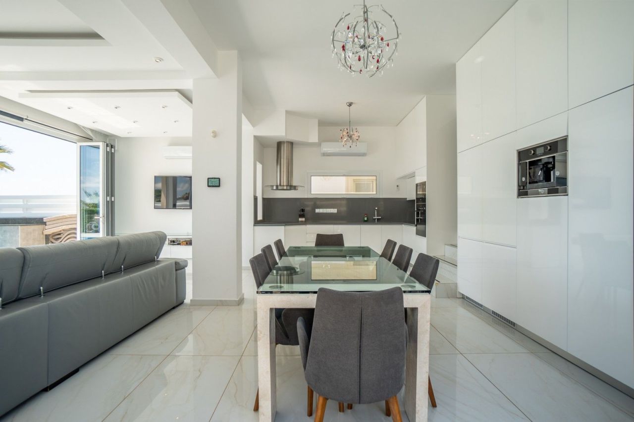 Вилла в Пафосе, Кипр, 200 м² - фото 19