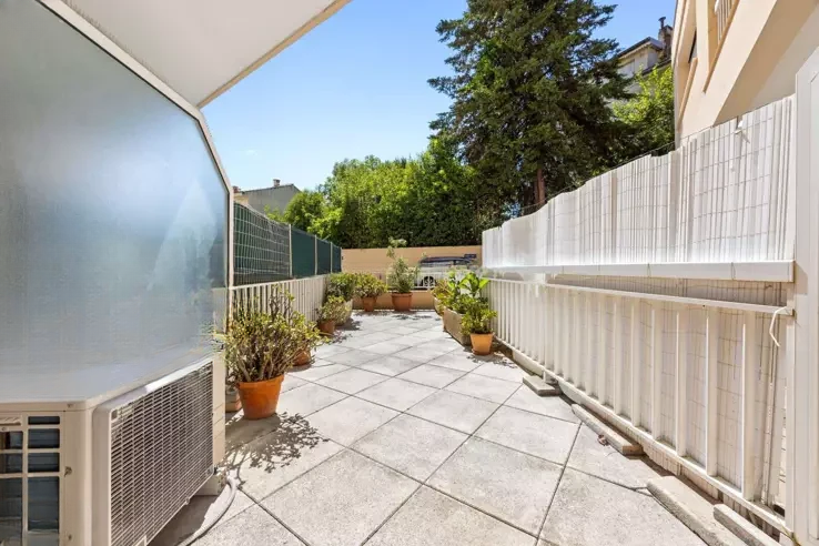 Квартира в Каннах, Франция, 25 м² - фото 2