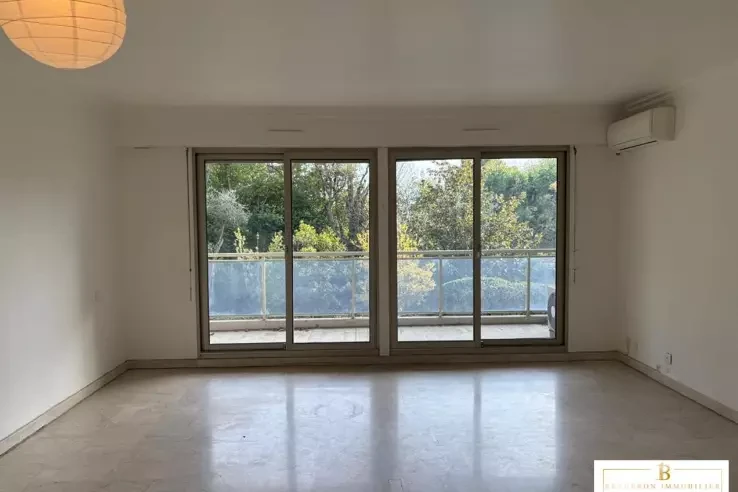 Квартира в Каннах, Франция, 37 м² - фото 2