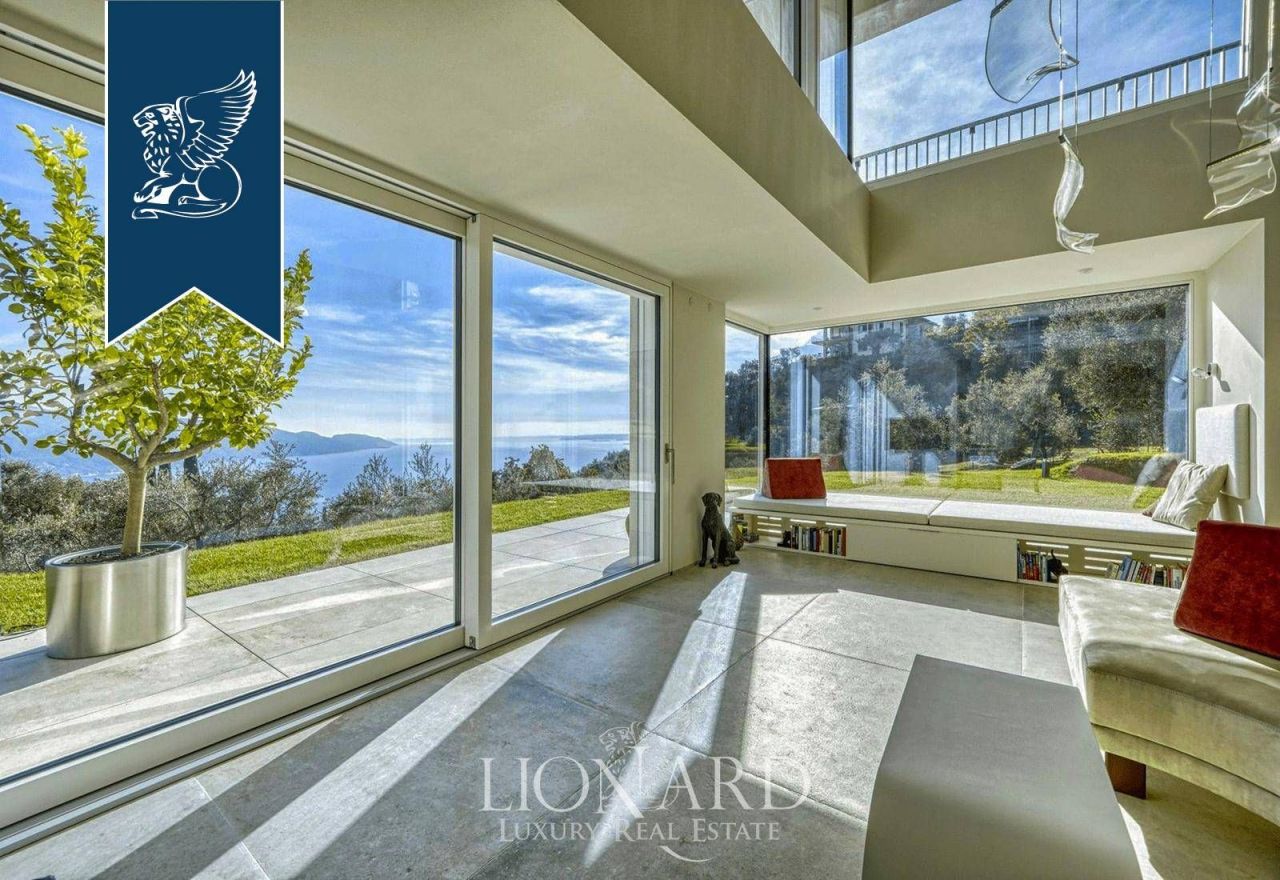 Вилла в Брешии, Италия, 400 м² - фото 8