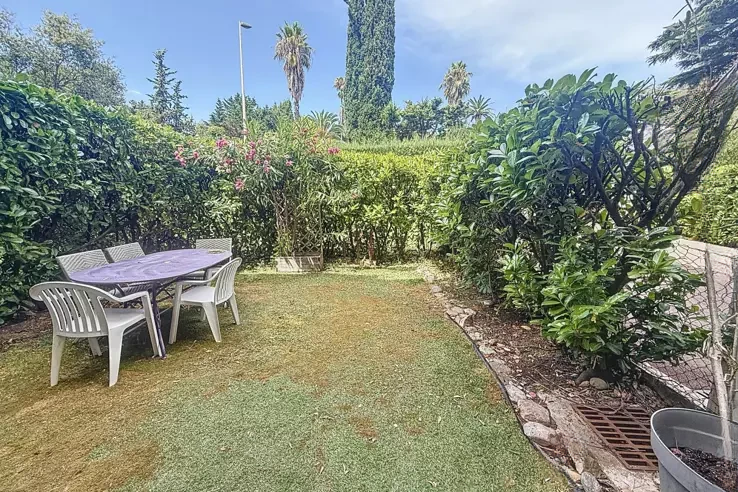 Квартира в Каннах, Франция, 41 м² - фото 2