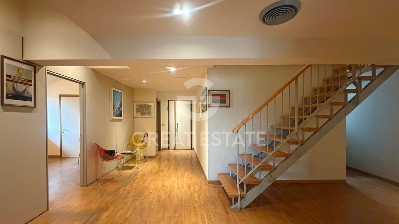 Апартаменты в Сиене, Италия, 140 м² - фото 2