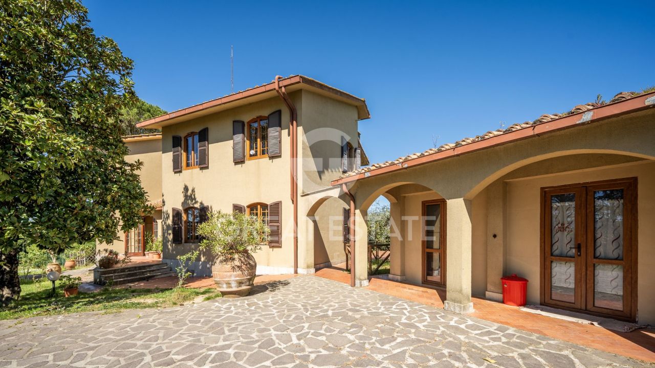 Вилла в Сиене, Италия, 433 м² - фото 6